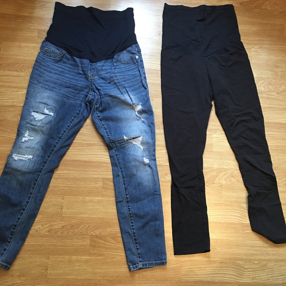 Maternity jeans and leggings size Small